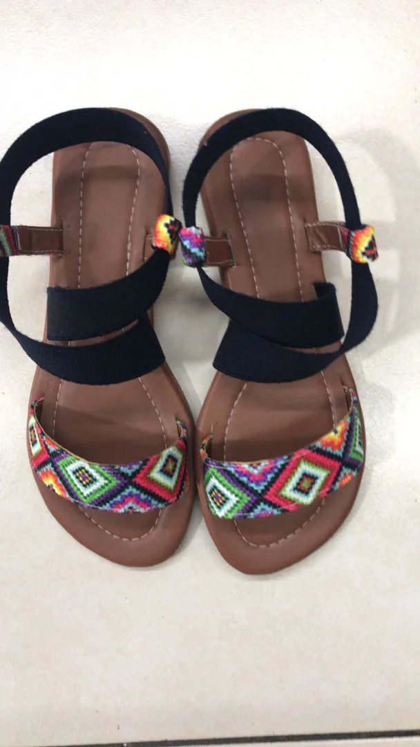 Sandalias resorte rombos 