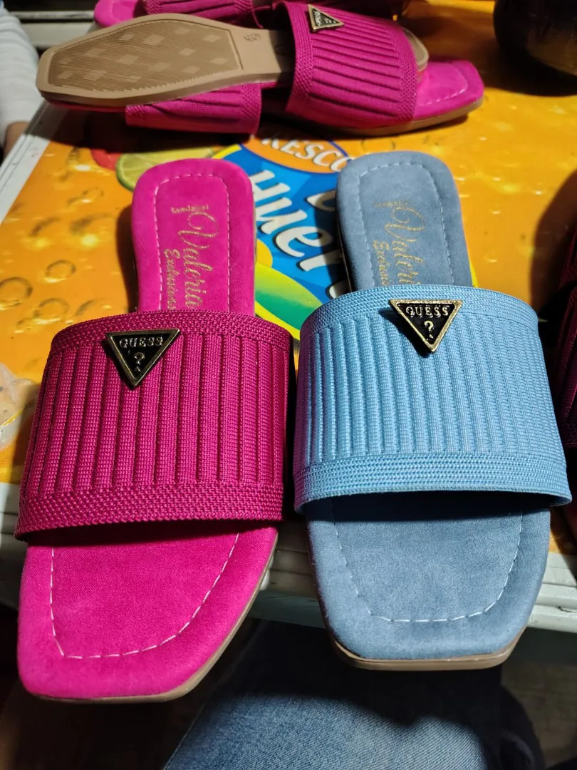 Sandalias Guess