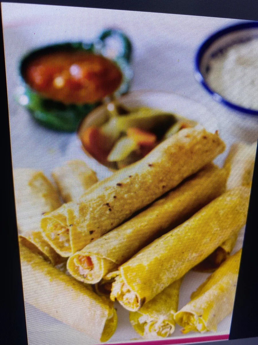 Tacos dorados