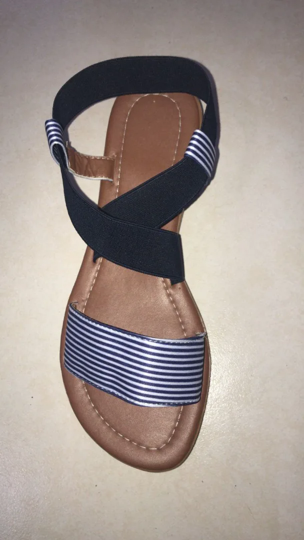 Sandalias resorte rayas
